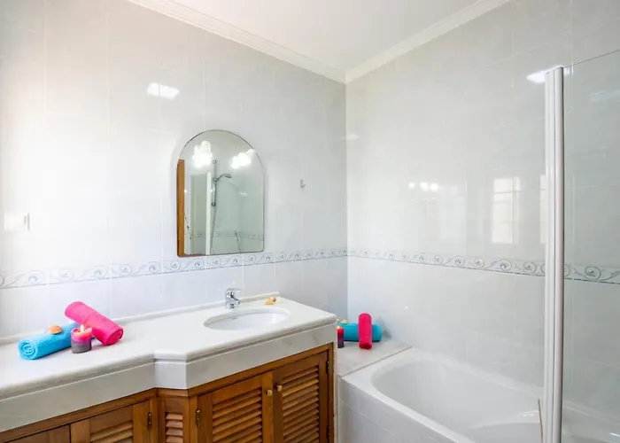 Villa Casa Castelo By Algarve Vacation