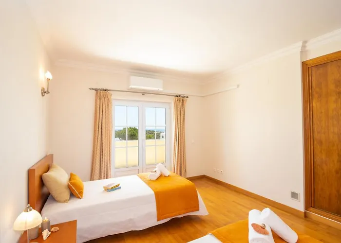 Casa Castelo By Algarve Vacation Villa Albufeira